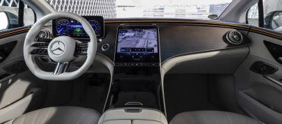 Mercedes-Benz EQE (2023) - picture 60 of 80