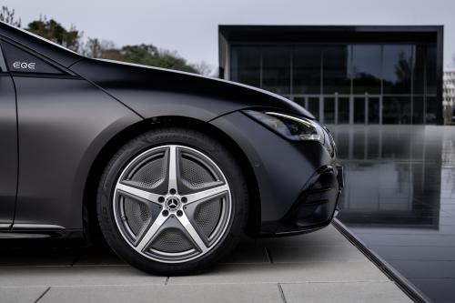 Mercedes-Benz EQE (2023) - picture 48 of 80