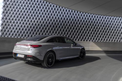 Mercedes-Benz EQE (2023) - picture 57 of 80