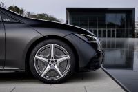 Mercedes-Benz EQE (2023)