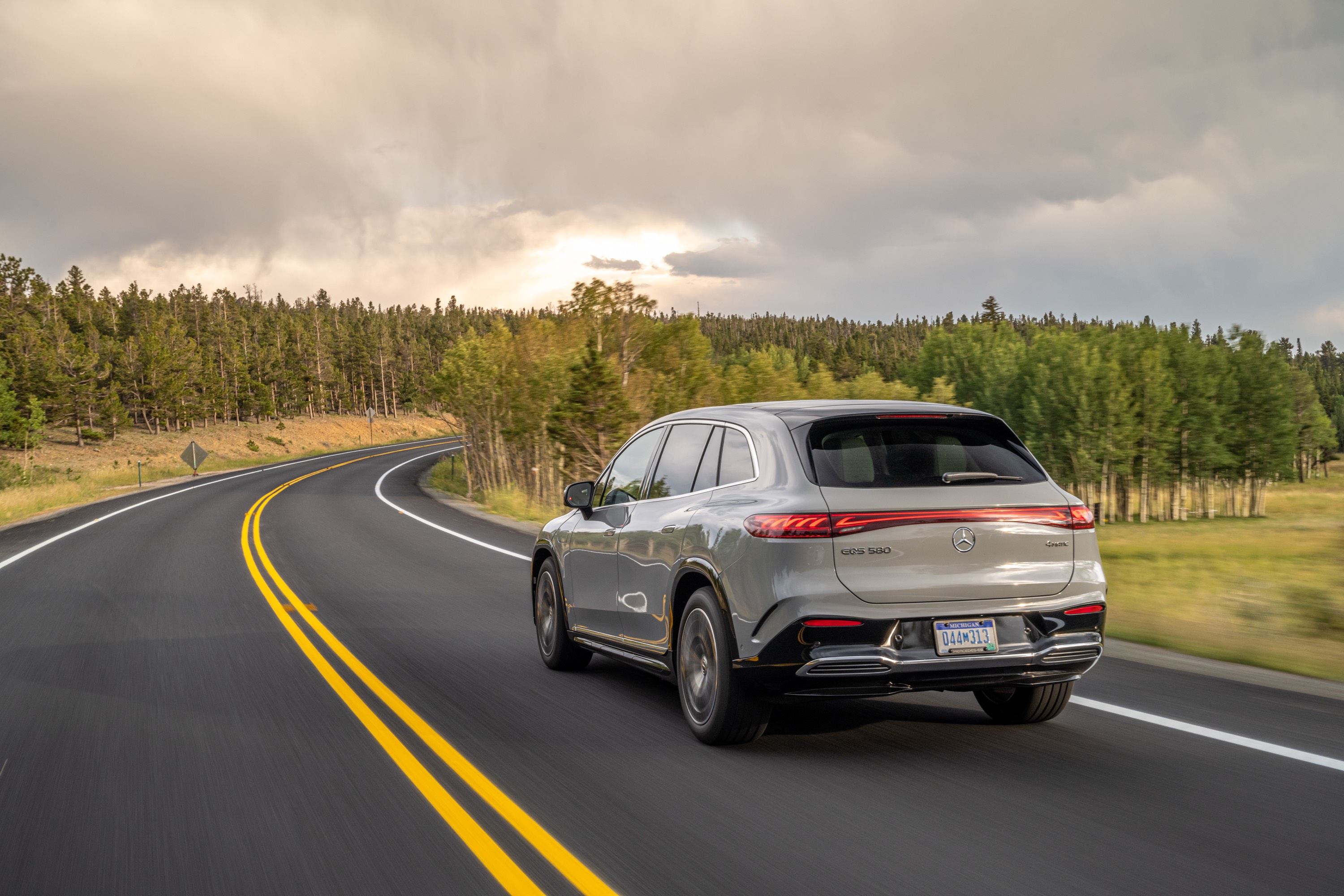 Mercedes-Benz EQS SUV