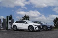 Mercedes-Benz EQS SUV (2023)