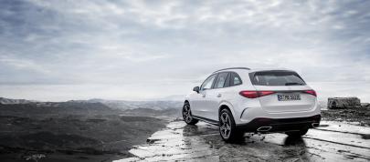 Mercedes-Benz GLC (2023) - picture 12 of 94