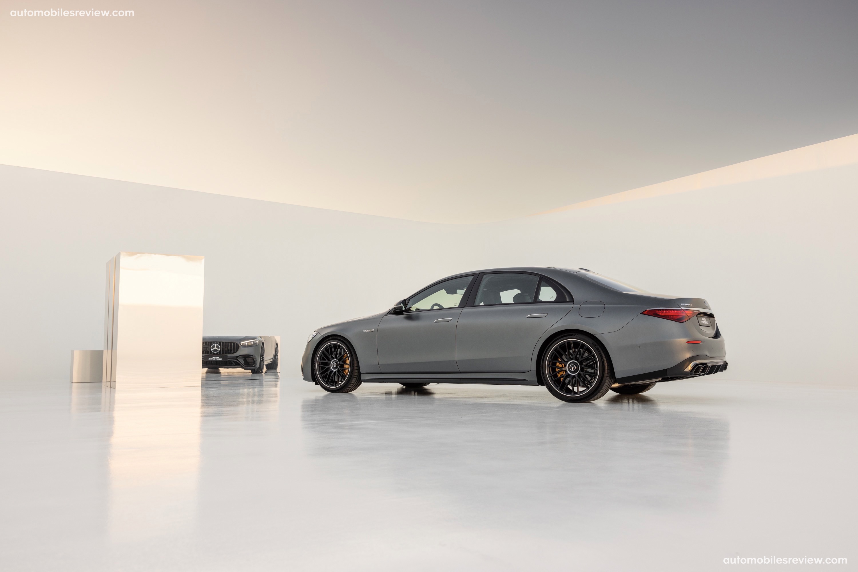 Mercedes-Benz S63 AMG E Performance