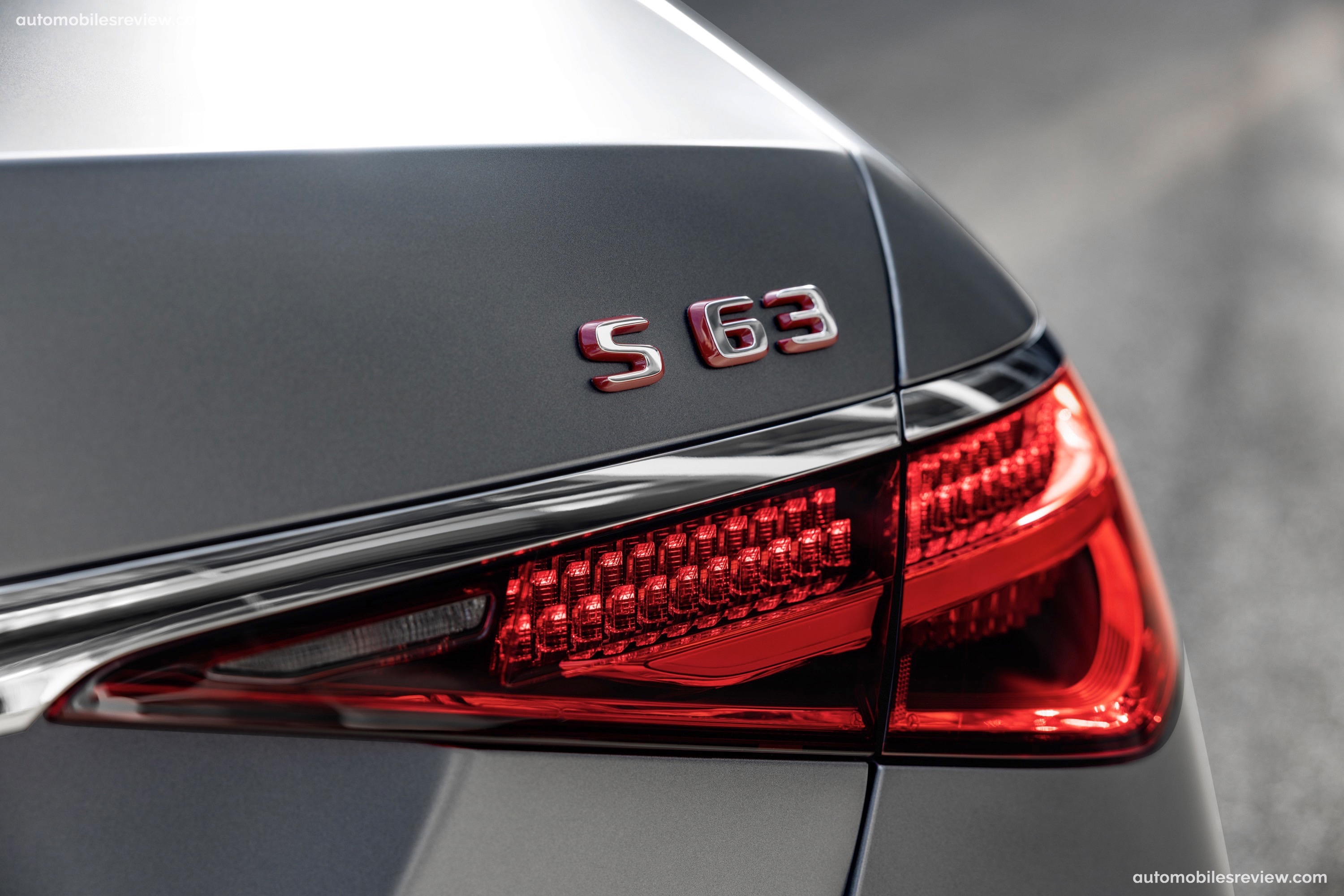 Mercedes-Benz S63 AMG E Performance