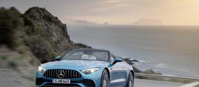  Mercedes-Benz SL 43 AMG (2023) - picture 7 of 43