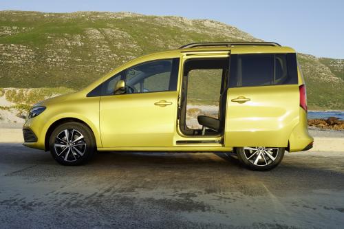 Mercedes-Benz T-Class (2023) - picture 9 of 73