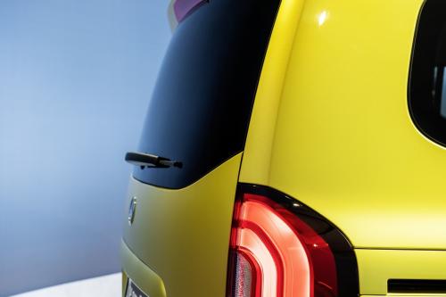 Mercedes-Benz T-Class (2023) - picture 25 of 73