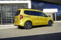 Mercedes-Benz T-Class (2023)