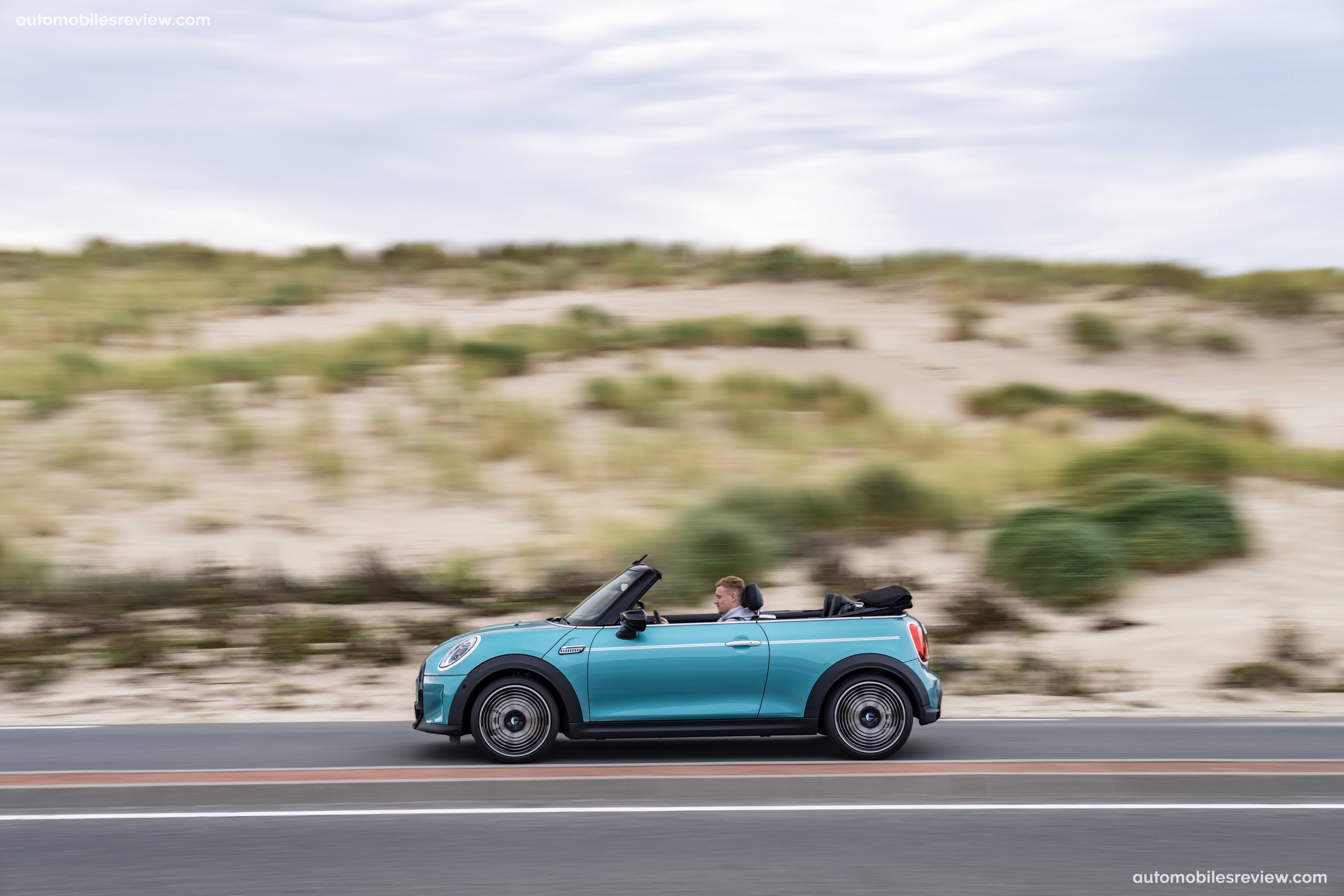 Mini Cooper S Convertible Seaside Edition