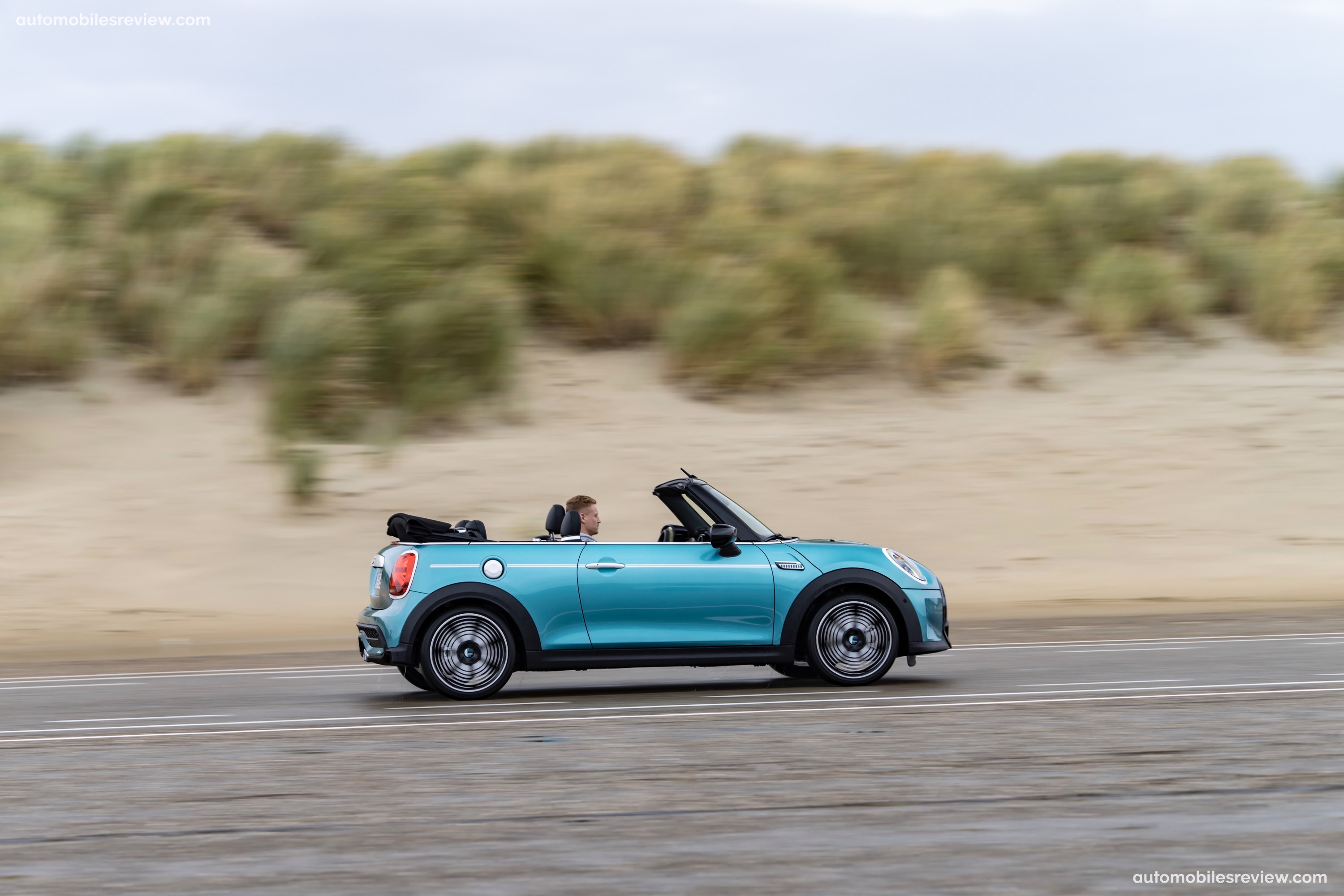 Mini Cooper S Convertible Seaside Edition