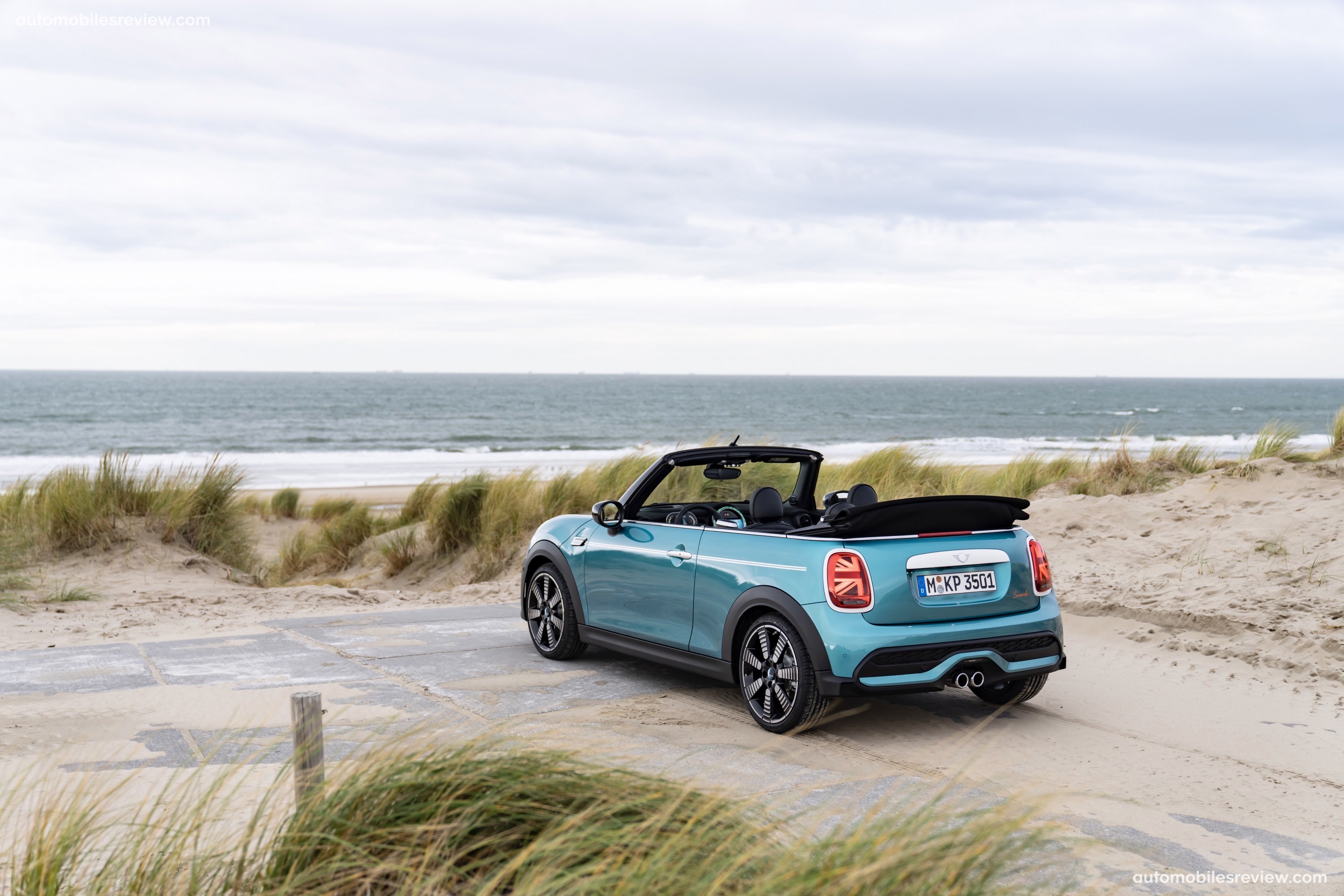 Mini Cooper S Convertible Seaside Edition