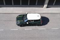 Mini Cooper S Hardtop 2 Door Resolute Edition (2023) - picture 10 of 58