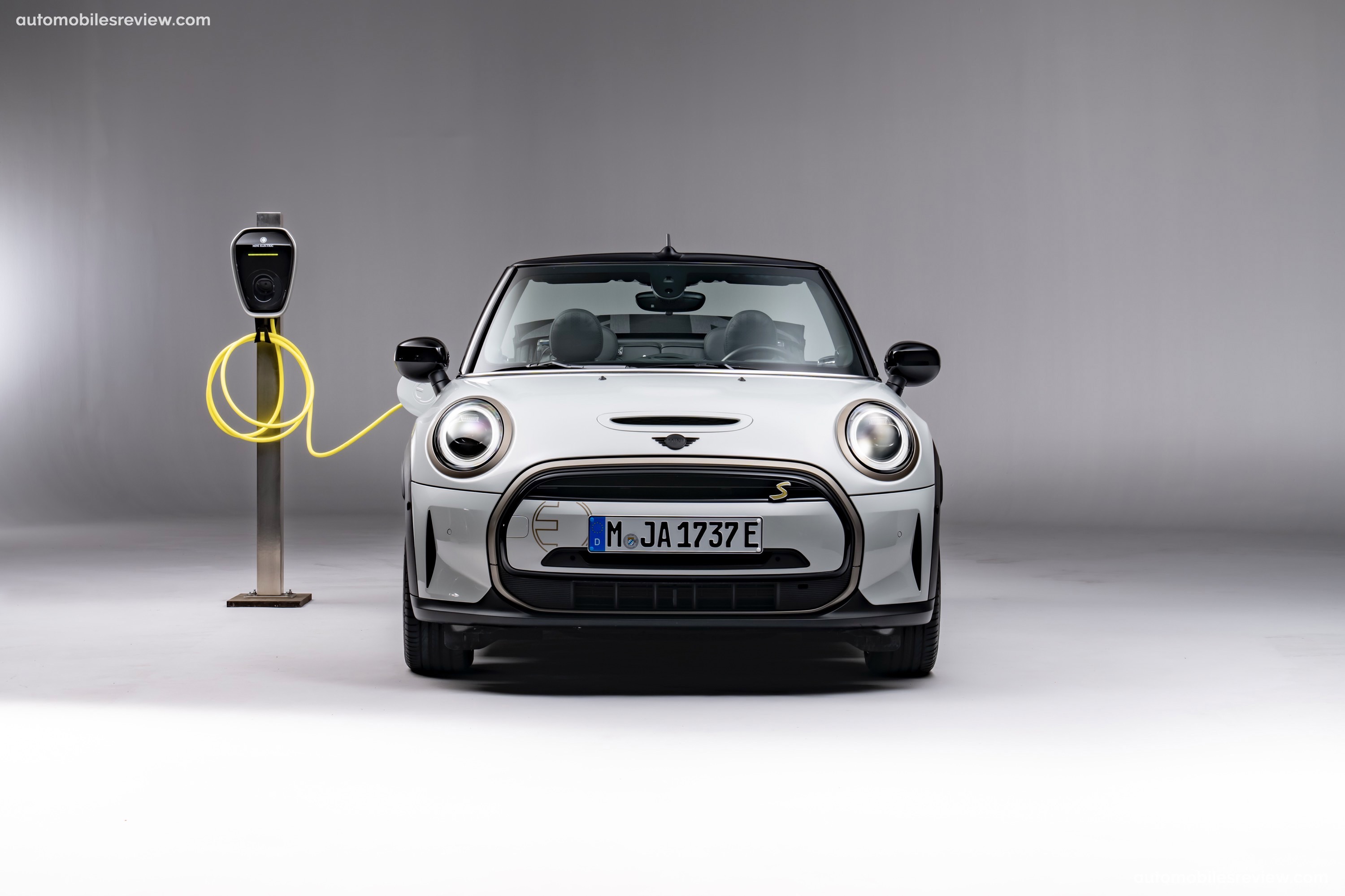 Mini Cooper SE Convertible