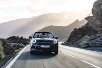 Mini Cooper SE Convertible (2023)