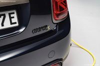 Mini Cooper SE Convertible (2023)