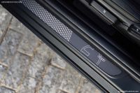 Mini Cooper SE Convertible (2023)