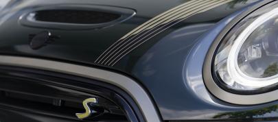 MINI Cooper SE Resolute Edition (2023) - picture 20 of 25
