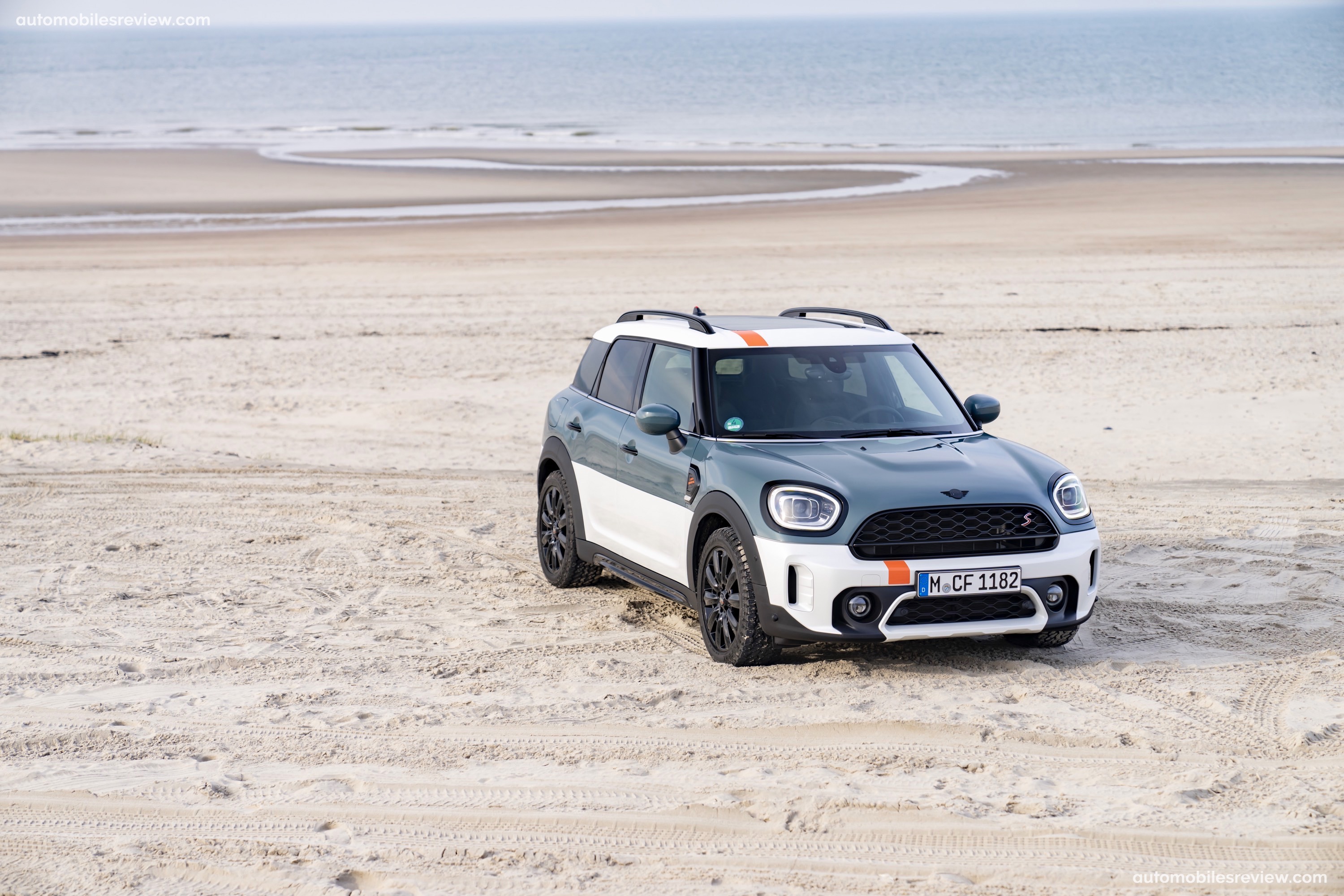 Mini Countryman Cooper S ALL4 Uncharted Edition