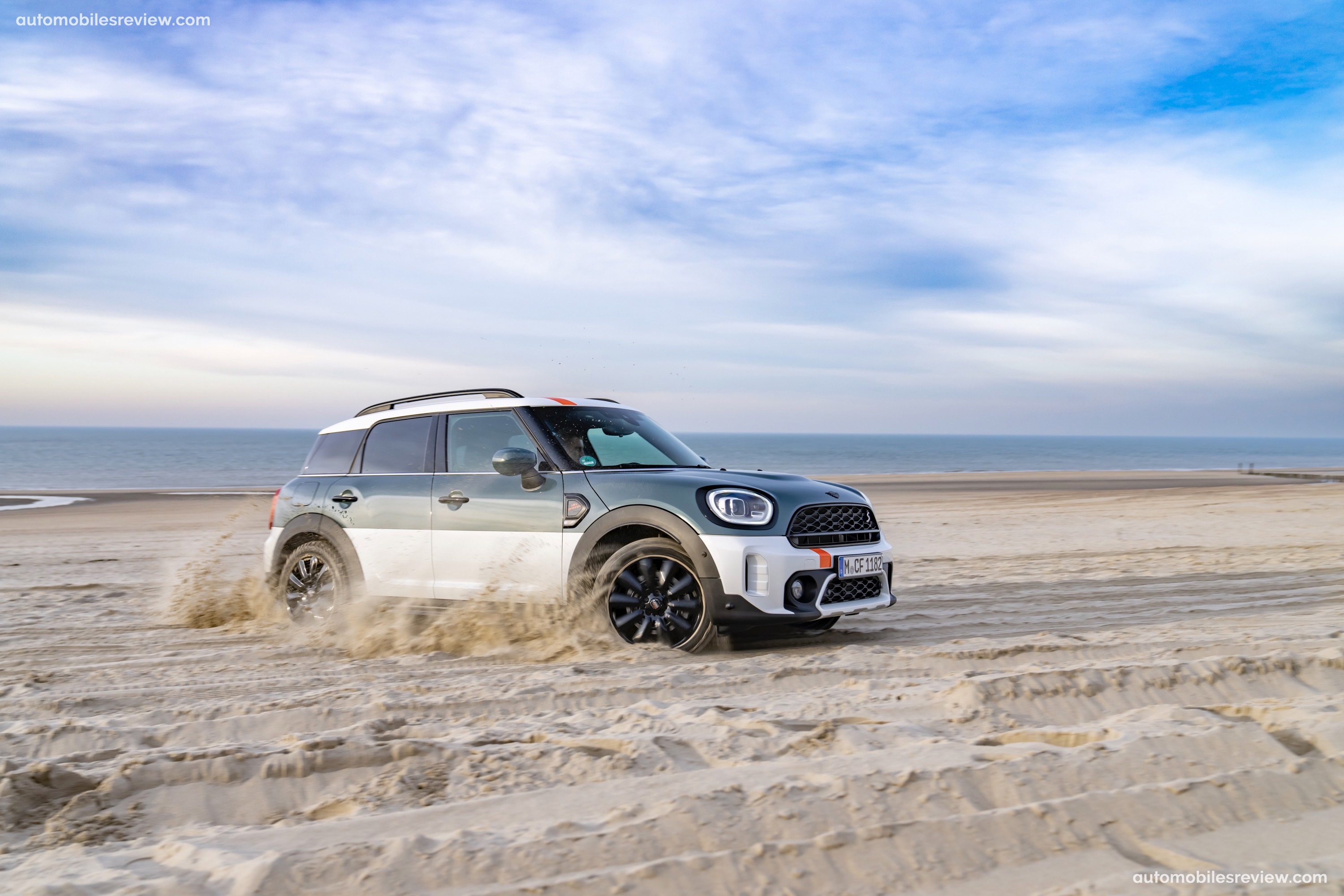 Mini Countryman Cooper S ALL4 Uncharted Edition