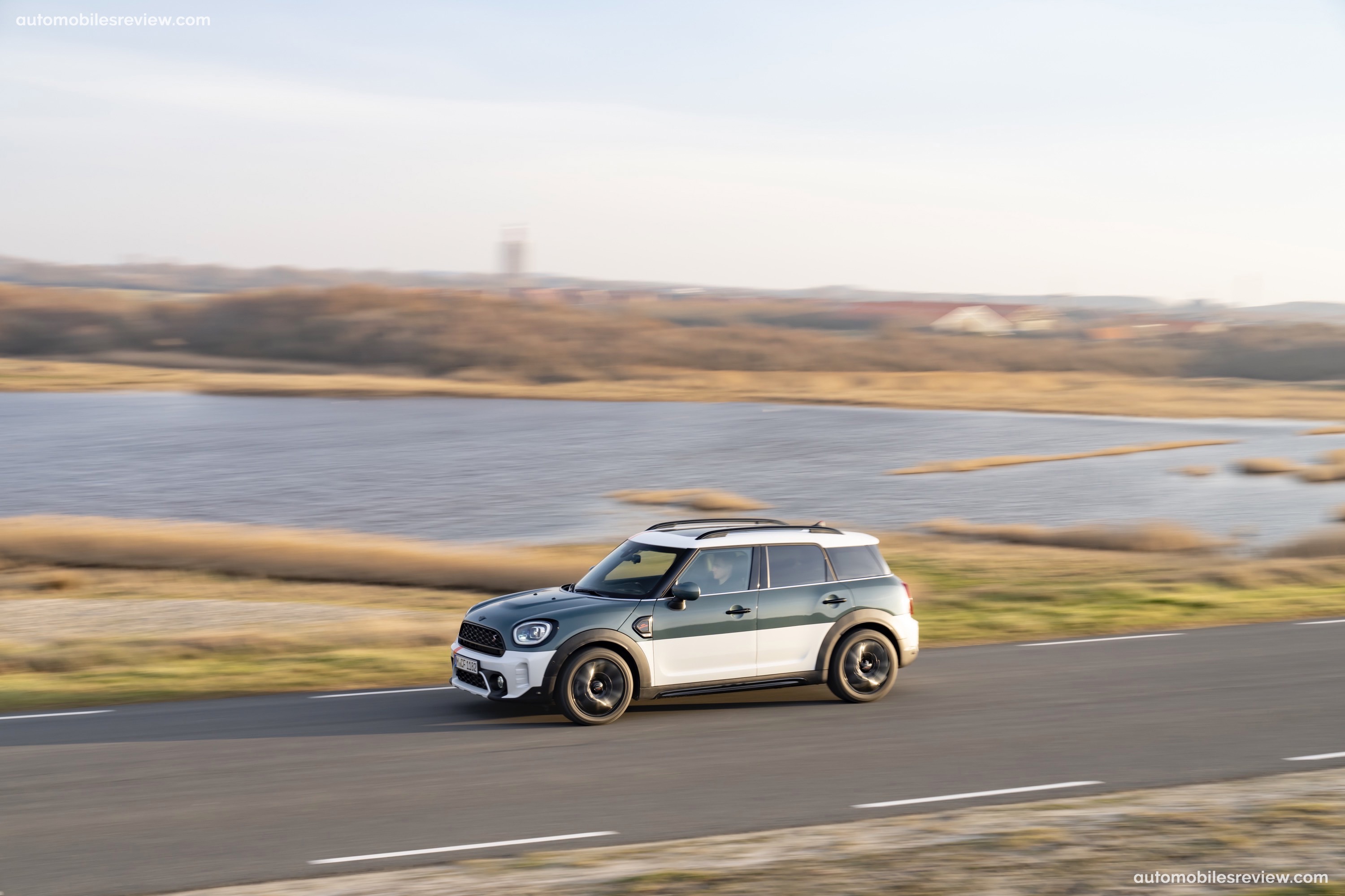 Mini Countryman Cooper S ALL4 Uncharted Edition