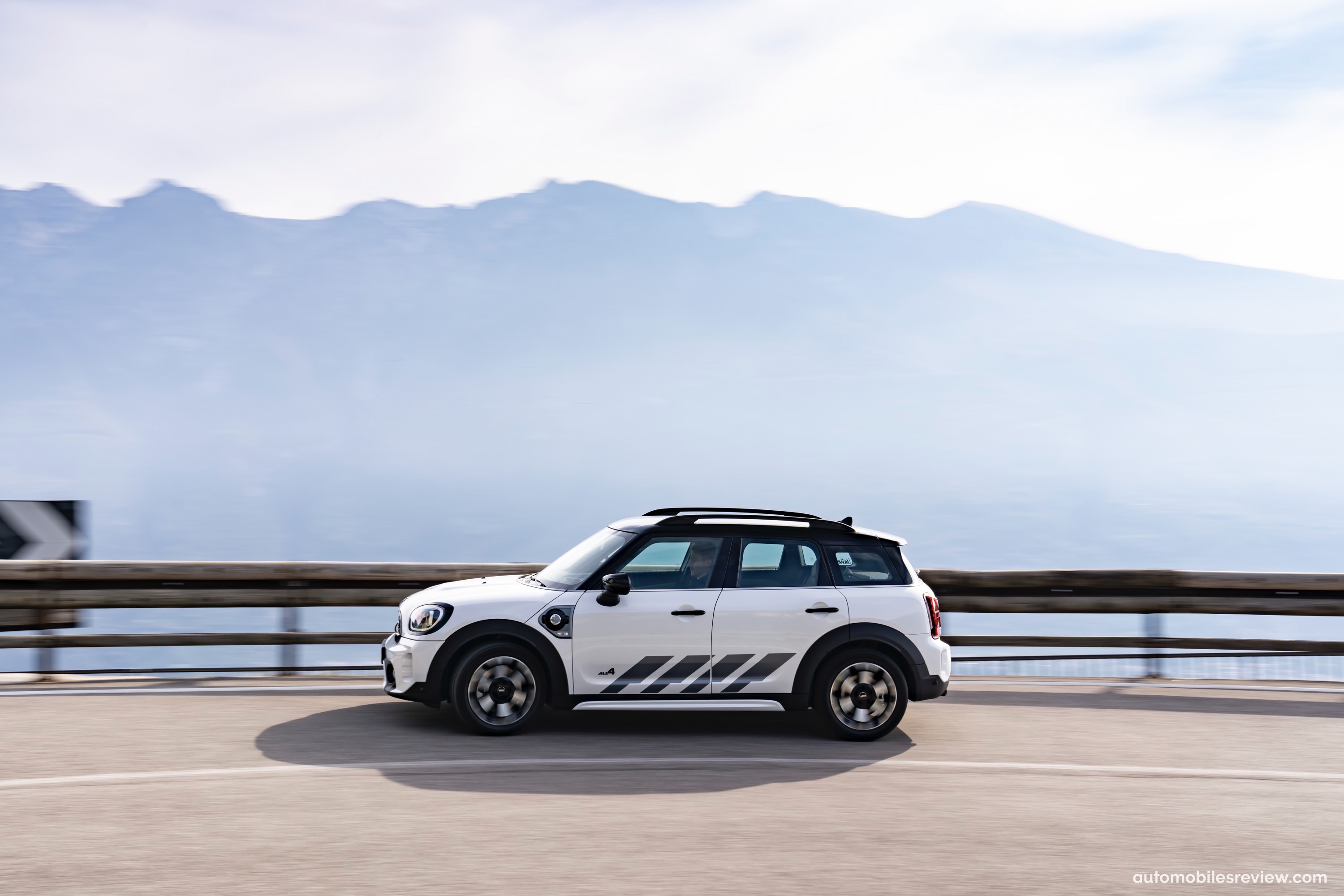 Mini Countryman Cooper SE ALL4 Untamed Edition