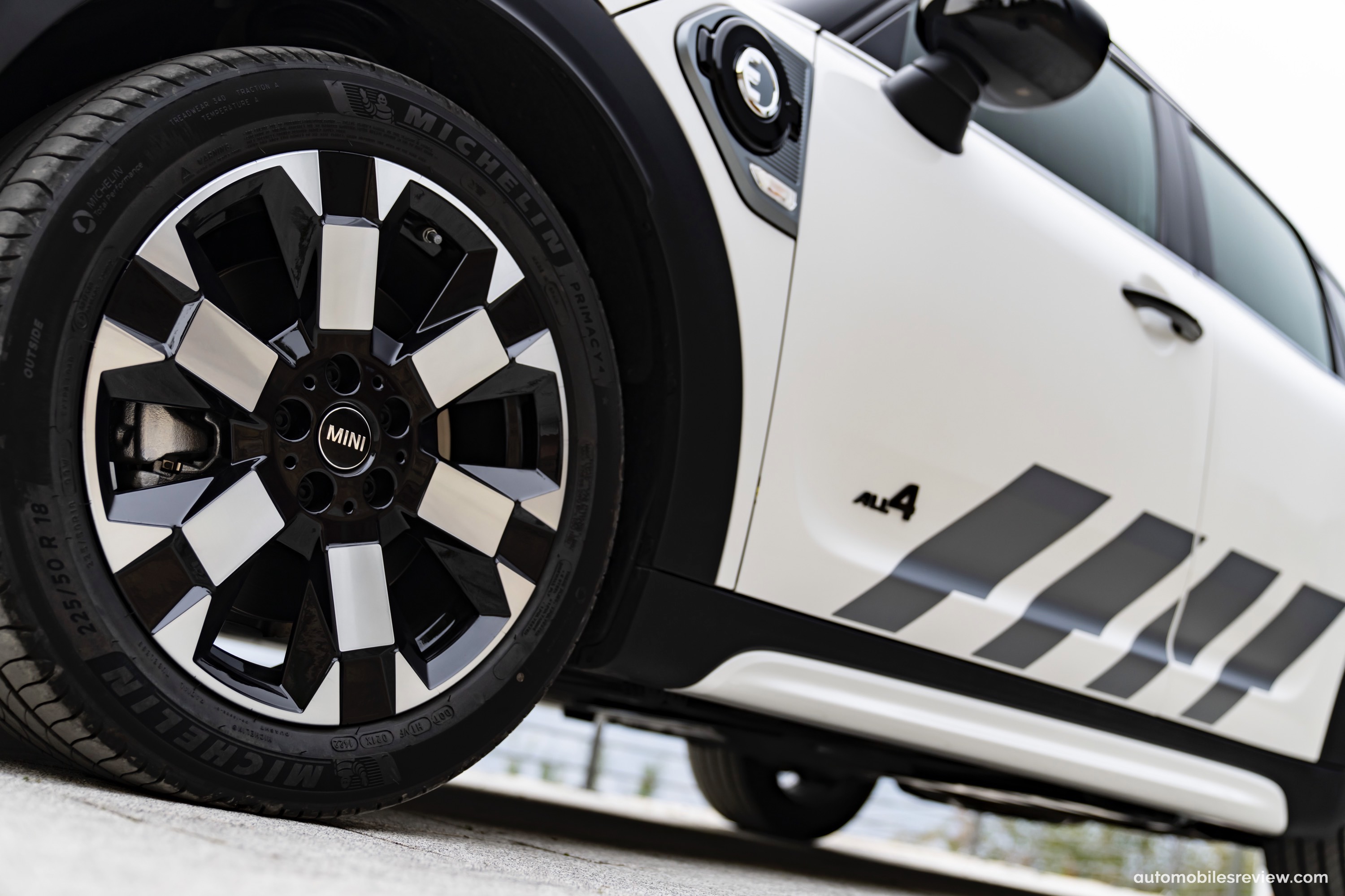 Mini Countryman Cooper SE ALL4 Untamed Edition