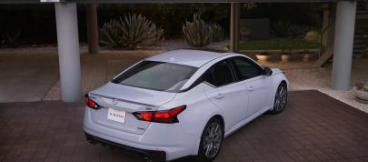 Nissan Altima (2023) - picture 15 of 34