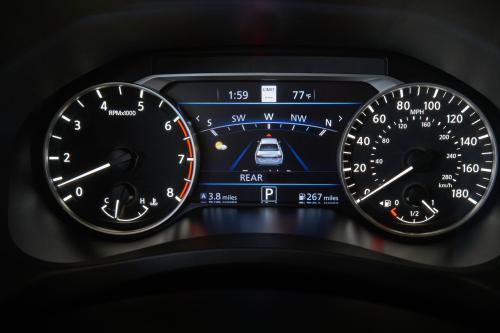 Nissan Altima (2023) - picture 25 of 34