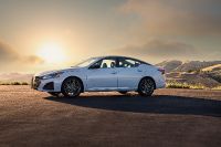 Nissan Altima (2023)