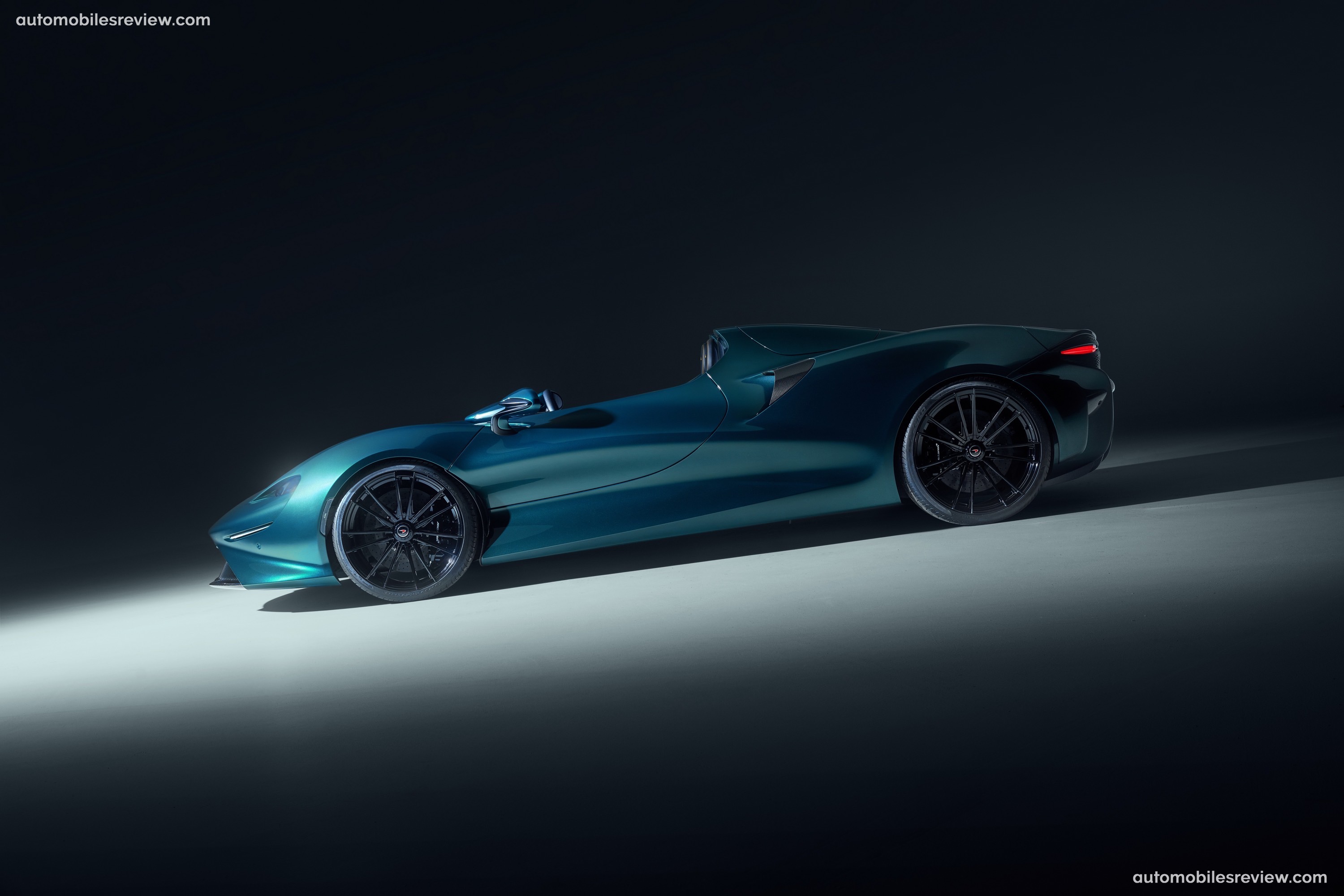 NOVITEC McLaren Elva Hyper-Roadster