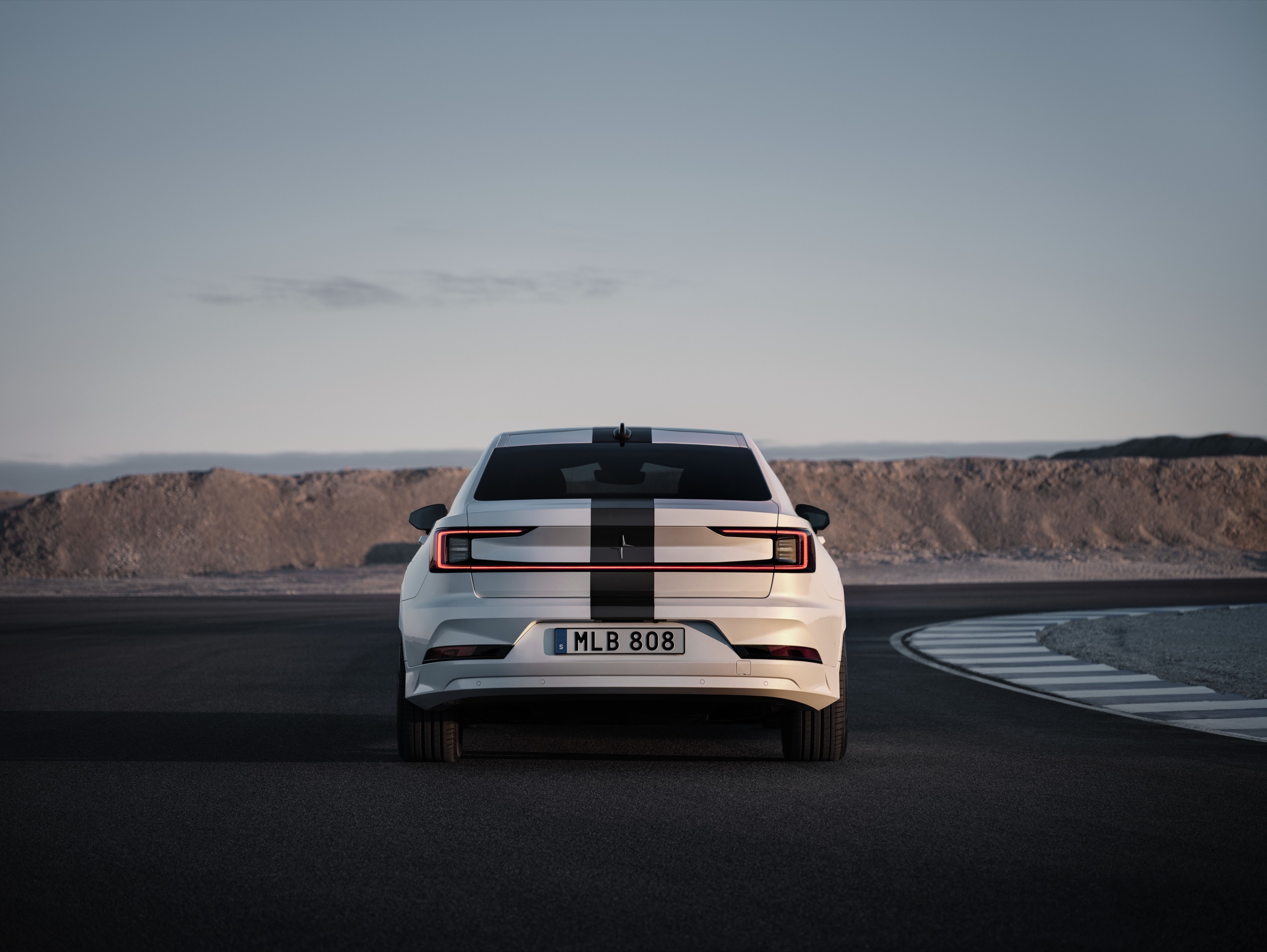 Polestar 2 BST edition 270