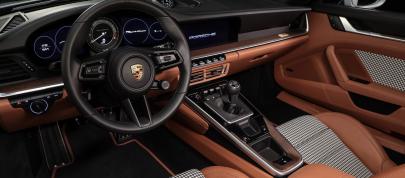 Porsche 911 Sport Classic (2023) - picture 12 of 19