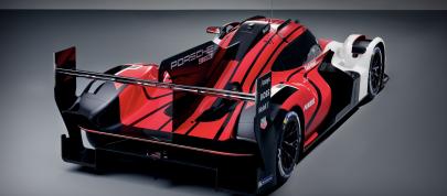 Porsche 963 LMDh Racecar (2023) - picture 4 of 11