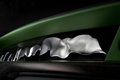 Rolls-Royce Phantom Series II (2023) - picture 24 of 49