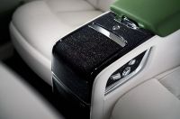 Rolls-Royce Phantom Series II (2023) - picture 22 of 49