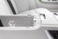 Rolls-Royce Phantom Series II (2023) - picture 43 of 49