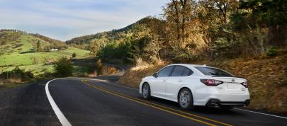 Subaru Legacy (2023) - picture 7 of 17
