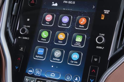 Subaru Legacy (2023) - picture 16 of 17