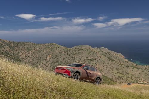 Subaru Solterra Electric SUV (2023) - picture 49 of 87