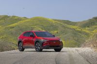 Subaru Solterra Electric SUV (2023) - picture 14 of 87