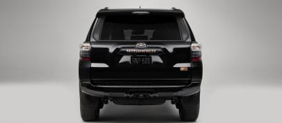 Toyota 4Runner 40th Anniversary (2023) - picture 4 of 13