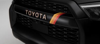 Toyota 4Runner 40th Anniversary (2023) - picture 7 of 13