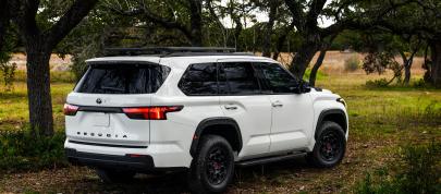 Toyota Sequoia (2023) - picture 4 of 53