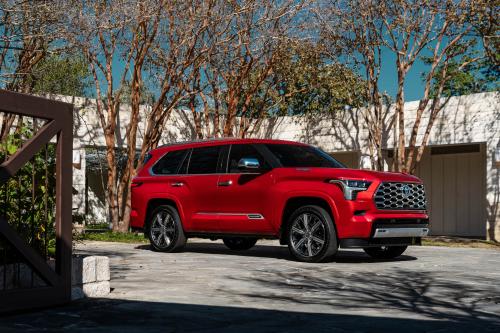 Toyota Sequoia (2023) - picture 17 of 53