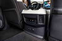 Toyota Sequoia (2023)