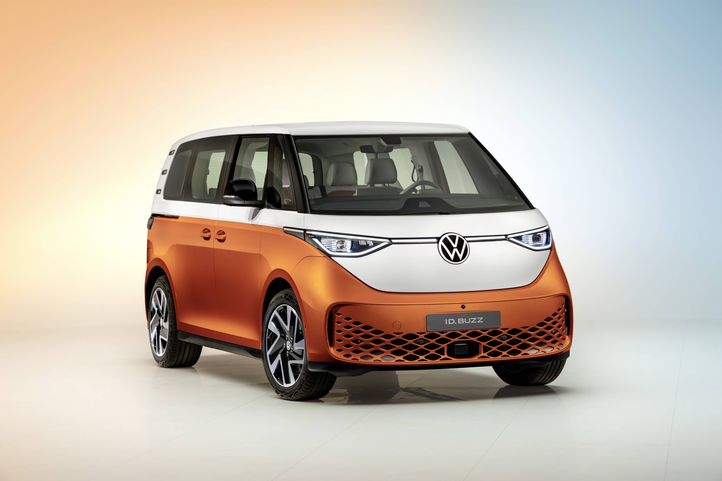 Volkswagen buzz. Volkswagen ID Buzz 2023. Новый Фольксваген минивэн 2023. Фольксваген минивэн 2022. Фольксваген минивэн 2021.