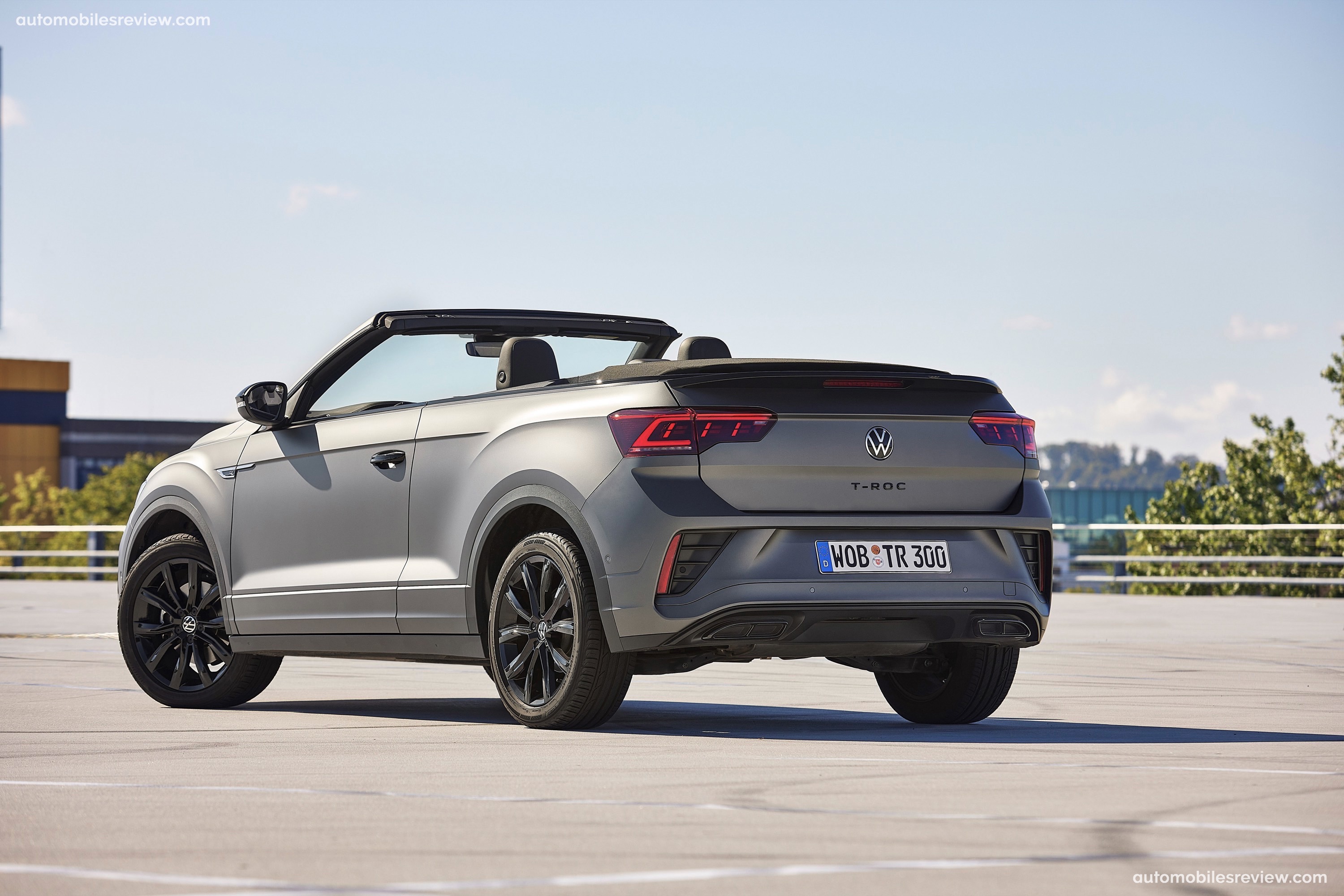 Volkswagen offers T-Roc Cabriolet as exclusive “Edition Grey