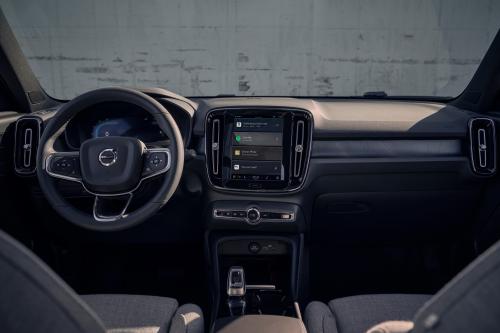 Volvo XC40 Recharge (2023) - picture 24 of 25