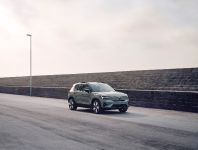 Volvo XC40 Recharge (2023) - picture 6 of 25